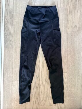 American Eagle Outfitters Black Active Leggings with Tag Detail